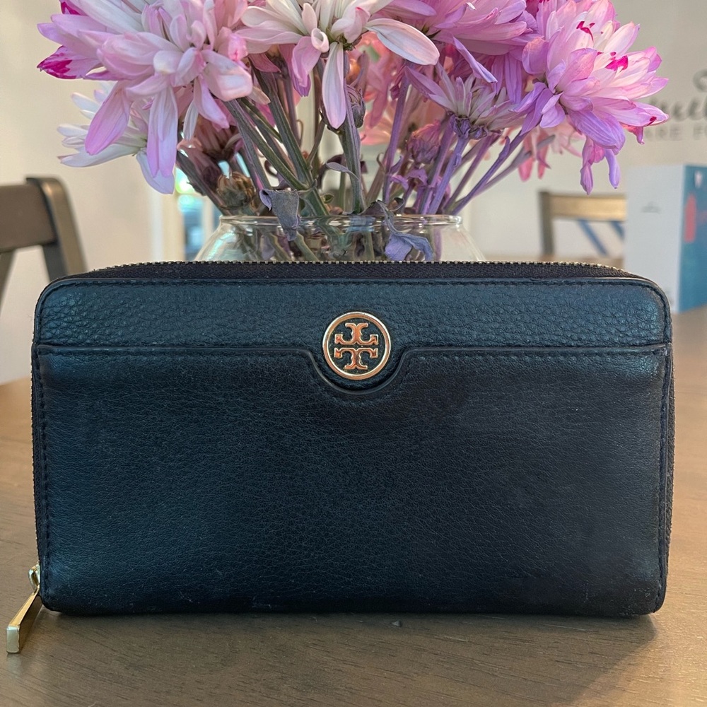 Tory Burch Wallet
